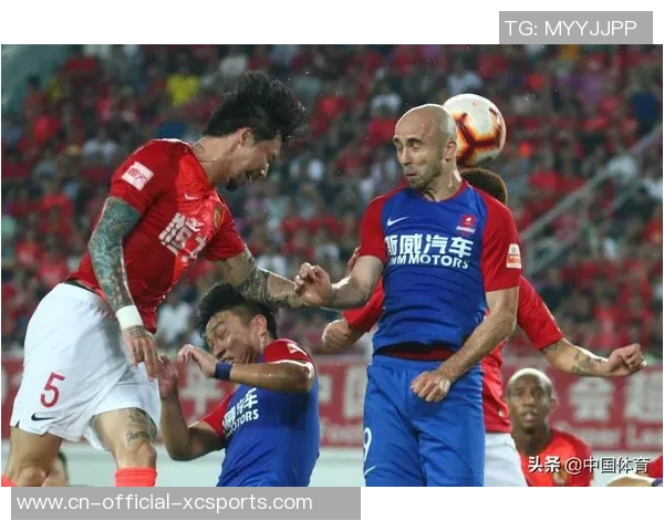 11月7日重庆斯威迎战广州恒大争夺中超积分榜关键战役