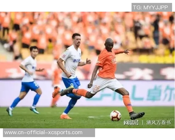 中超第九轮精彩对决大连一方迎战武汉卓尔全力争胜 中超第九轮精彩对决大连一方迎战武汉卓尔全力争胜